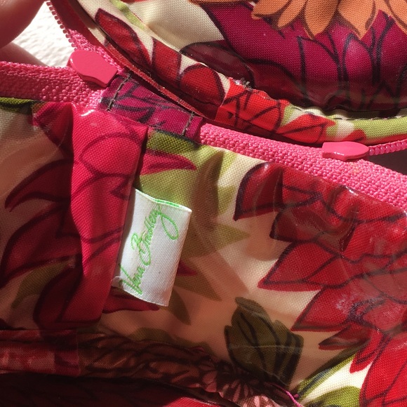 AUTHENTIC Retired Vera Bradley Frill Makeup Case - Picture 8 of 8